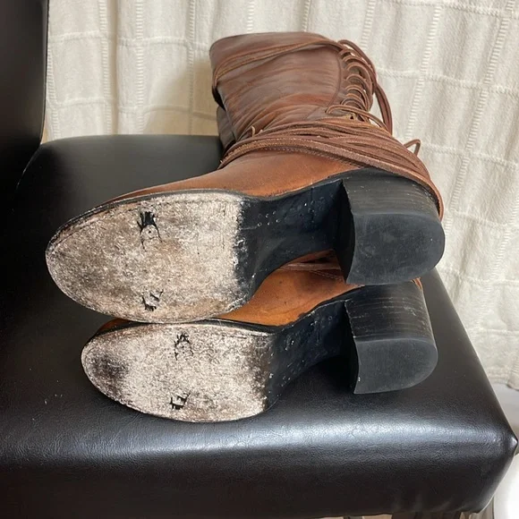 EUC OG Freebird Coal in Cognac, size 9 - Picture 11 of 12